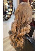 シークレットミラーズ(SECRET MIRRORS)&nbsp;ミルクティーベージュ×ミディアムロング