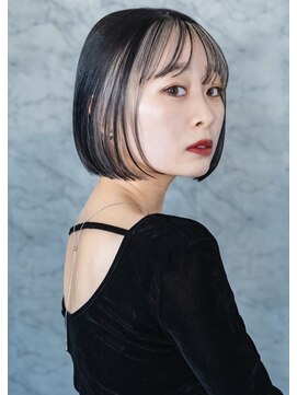 クレル バイ クレイス(Crellu by CRACE) フェイスフレーミングカラーで脱黒ボブ