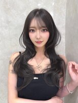 マウル 栄(MAEUL)&nbsp;韓国前髪　くびれヘア　イメチェン 美髪夏のヘアアレンジ