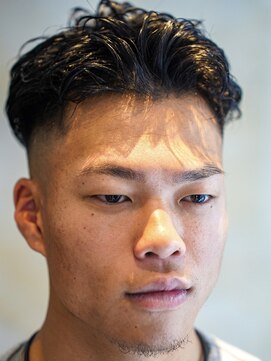 メリケンバーバーショップ コウベ(MERICAN BARBERSHOP KOBE) メンズカットバーバースタイルベリショパーマf