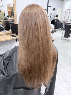 シールドヘアー 沖縄 新都心(C'LD Hair) ミルクティーベージュ