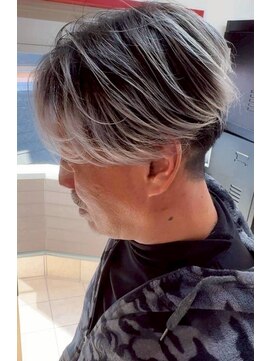 ヴァイオレット(VIOLET) 30代シャドールーツ