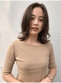 横浜西口/グレーヘアー メテオストレート ひし形レイヤーボブ