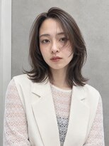 ベル 新宿(Belle)&nbsp;【イメチェン伸ばし中にピッタリ】前髪なし×ミディアムレイヤー