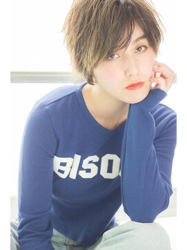 ノラ ヘアーサロン(NORA HAIR SALON) NORA【ERI】パーソナルカラー艶アッシュクセ毛風小顔ショート