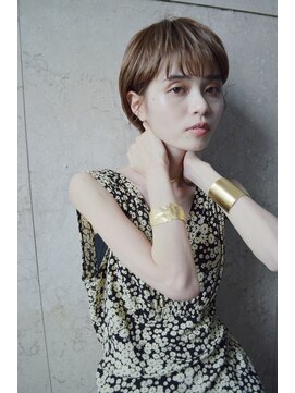 リュト(Lute) 伸ばしかけマッシュショート.....