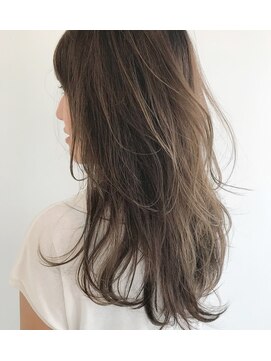 ワク(WAKU) 【WAKU】レイヤー×ハイライト美髪のススメ