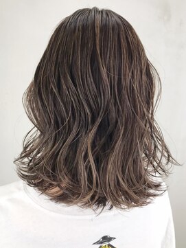 アルバム 銀座(ALBUM GINZA) ランダムハイライト_ウェーブパーマフォギーベージュ_ba291741