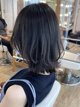 ネオリーブ チロル 横浜西口店(Neolive CiroL.) レイヤーボブ　外はねボブ　黒髪ネビージュ小顔ボブルフ