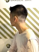 バーバーバー アカバネ(BARBER-BAR AKABANE)&nbsp;フェードカットスタイル【BARBER-BAR】
