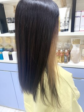 ソワン ドゥ ブレス 立花店(soin de brace) インナーカラー×オレンジイエロー×デザインカラー【高嶋仰】