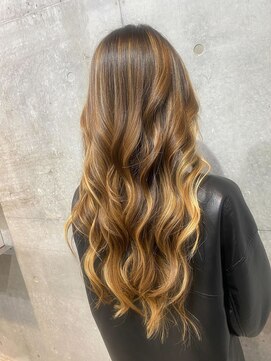 エンゼル美容室 外国人風ハイライト×デザインカラー【越谷/春日部/松伏町】