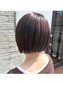 暖色カラー×ミニボブ