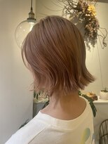 レイ(Lei)&nbsp;タッセルボブ　切りっぱなしボブ　ピンクベージュ