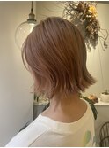 タッセルボブ 切りっぱなしボブ ピンクベージュ