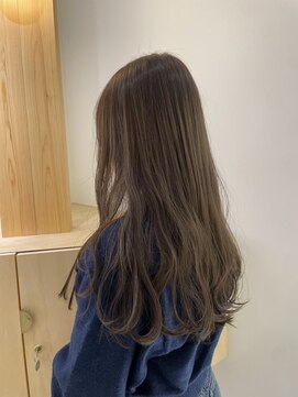 ニール 名古屋 伏見 丸の内(NEELU) 【Neelu_citron_citron】ワンカラーで柔らかいブラウンベージュ