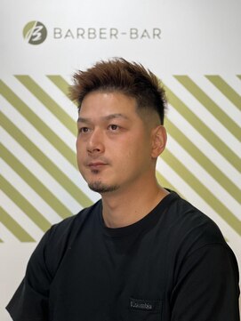 バーバーバー 高坂(BARBER-BAR) フェード