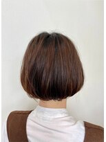 セラ(SERA)&nbsp;ミニボブで首回りすっきり