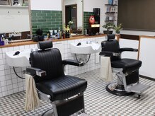 ウエストバーバーショップ(WEST BARBER SHOP)