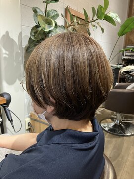 ヘアードレスビュー(hair dress V.I.E.W) ショート×トープグレー