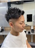 スパイキーショートブルーブラックマンバンヘアツイスパ