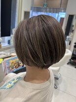 アヴァンス 深井店(AVANCE.) ショートボブハイライト