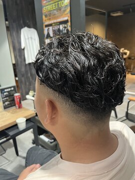 スウェル 柏店(Swell) MEN’S HAIR/ブルーブラック/フェザーパーマ/柏