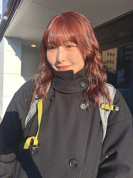 ヘアーアイストゥーレ(HAIR ICI TRE) ブリーチなしオレンジカラー暖色カラーぷつっとミディアム