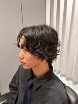 リバティシェアバーバー 銀座(LIBERTY SHARE BARBER)&nbsp;前上がり×緩めスパイラルパーマ