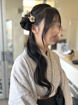 アトリエファゴ ハナミズキ店&nbsp;【Yuine】卒業式アレンジ　くるみちゃんヘア