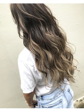 メリー(merry craftsman's factory) 外国人風サーフ系バレイヤージュ！ merryタッタ