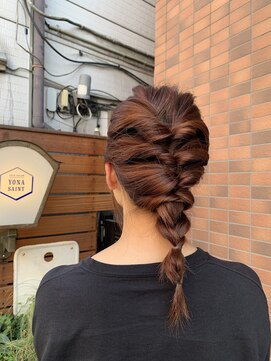 ヨナサン(Yona Saint) ナチュラルヘアアレンジ!