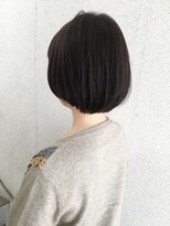 ヴィッカエコル (vicca 'ekolu)&nbsp;《'ekolu 横山》ガーリーショートボブ