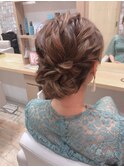 ツイストシニヨンスタイル　［延山styling］