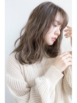 ルカ リノア(Luca lino:a) ミルクティーベージュ×こなれポニー