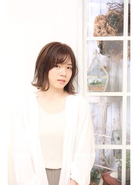 ヴィアンカ(Vianca) シースルー外ハネ