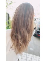 ジップ 緑店(zip)&nbsp;ミルクティーベージュカラー×３０代愛されレイヤー