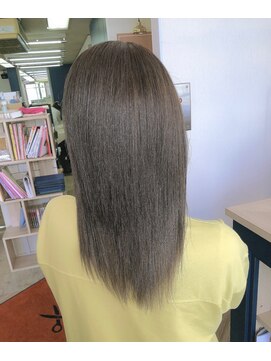 ジパング 押上店(Zipangu) 透明感のある人気グレイカラー