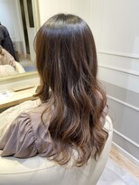 アンド ラ ブランシュ(&.La Blanche)&nbsp;似合わせカット/くびれヘア/デザインカラー/アースカラー/大宮