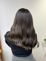 リラ バイ クオーレ(LIRA by CUORE)&nbsp;柔らかオリーブベージュ