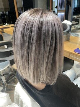 リー 京橋(Lee) 【Lee京橋】ホワイトシャドールーツ