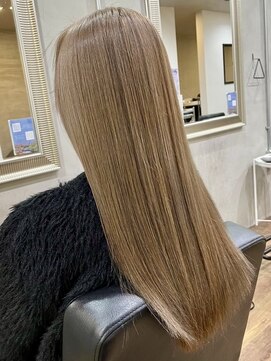 ロナバイソル(lona by SoL) 美髪ストレートカット/ライトブラウン