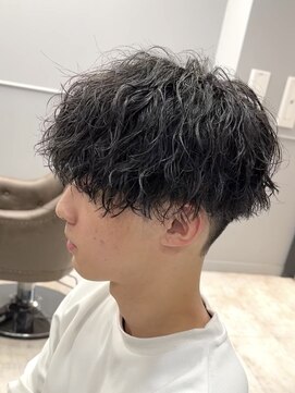 アビールブレ 新潟万代(ABEY LEVRAI) 新潟ツイストスパイラル　新潟メンズパーマ　マッシュパーマ