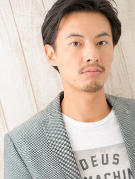 ダンディ館アダム 戸頭店 グレージュカラー大人の色気アップ耳だしショートF戸頭