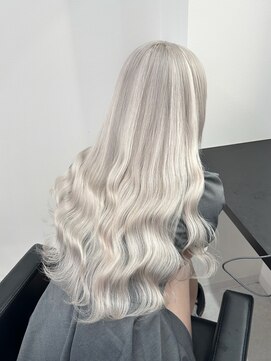 エゴ 池袋(EGO) ホワイトカラー