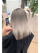 ヌエン 渋谷(NU/EN)&nbsp;ブリーチ矯正毛にブリーチして髪質改善＋ホワイトブロンド◎