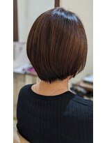 フィルアップヘア (fill up Hair)&nbsp;冬の大人美人◎小顔◎前下がりショート30代40代50代