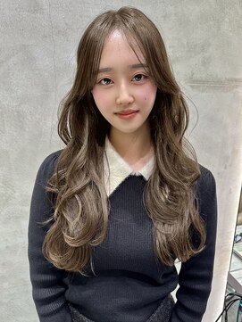 ロンドネートゥル 新潟(Lond naitre) ダークアッシュ/似合わせカット/レイヤーカット(新潟/万代）