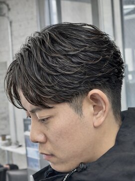 オーバル ジングウマエ(OVARL jingumae) ショートフェザーパーマ