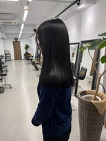 ダーツ(darts) 艶髪ストレートで叶う美髪ロング